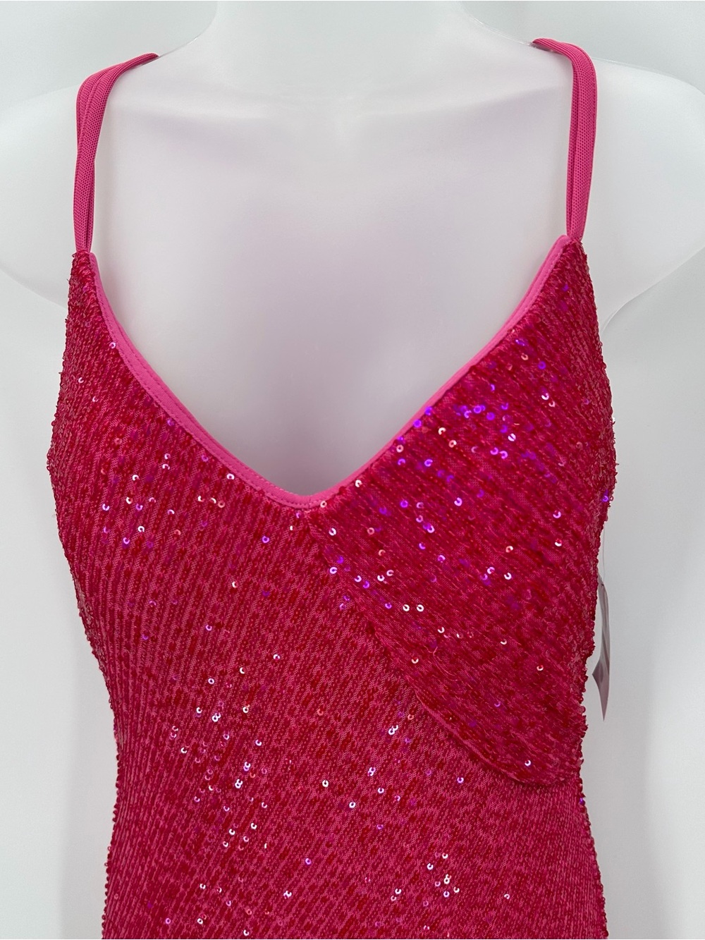 Morgan & Co Formal Dress Juniors Sz 1 Pink Sequin Prom Strappy Ruffle Slit